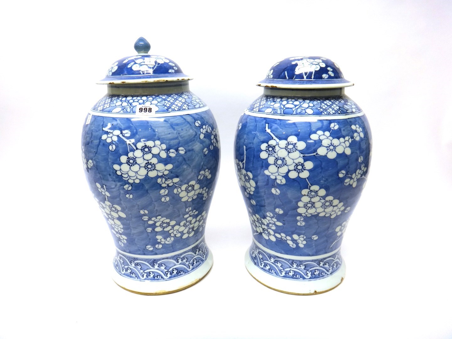 Appraisal: A pair of Chinese blue and white baluster vases and