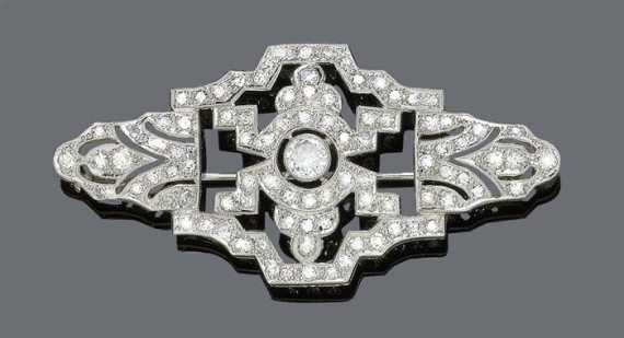 Appraisal: DIAMOND BROOCH ca Platinum Elegant geometric open-worked lozenge-shaped brooch the