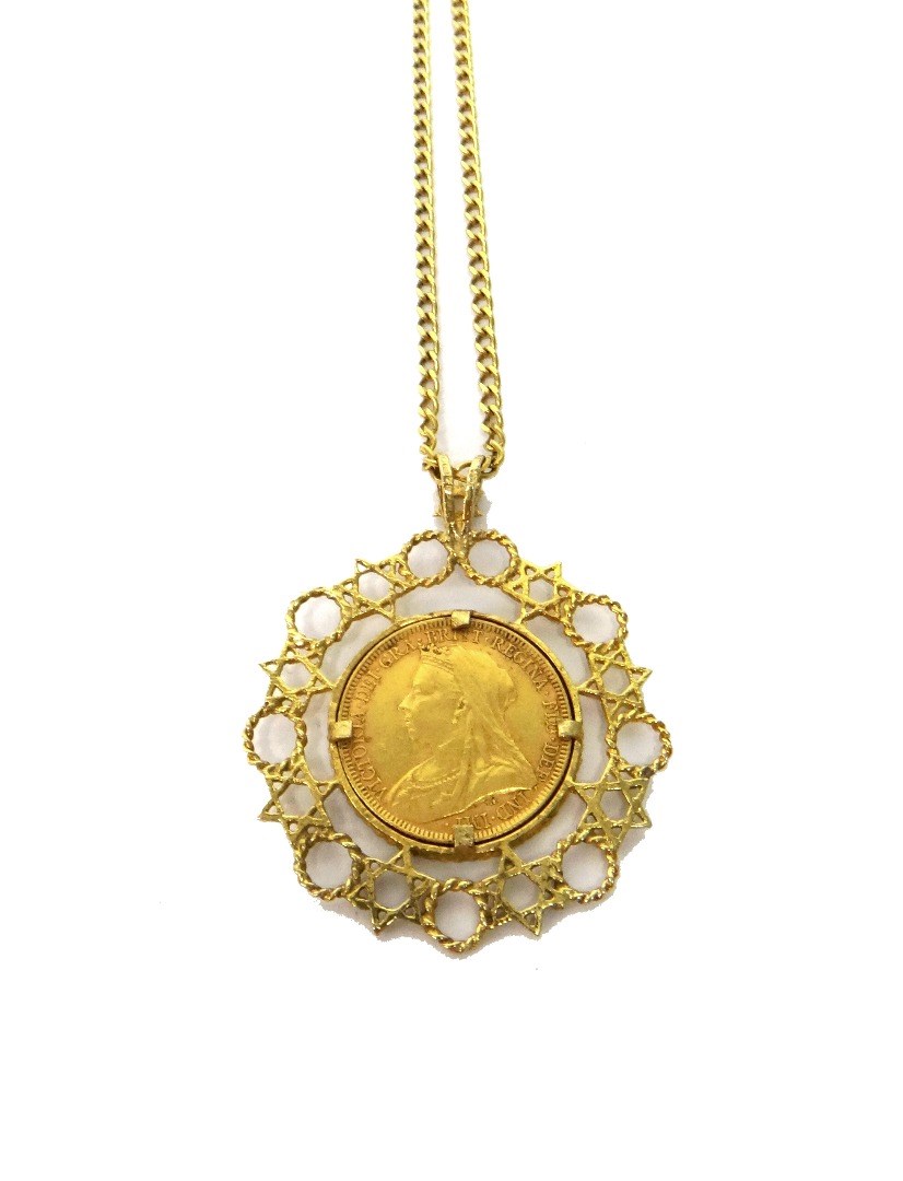 Appraisal: A Victoria old head sovereign in a ct gold pendant