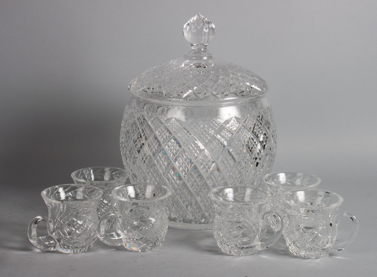 Appraisal: Waterford crystal punch tureen matching cups tureen - in H