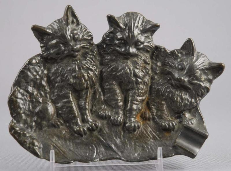 Appraisal: Kittens Bronze Ashtray Condition Excellent Size L