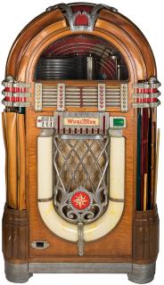 Appraisal: Wurlitzer Phonograph Juke Box Chicago ca Serial Number x x