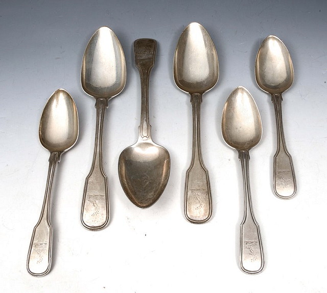 Appraisal: A COLLECTION OF SIX SPOONS three dessert spoons and three