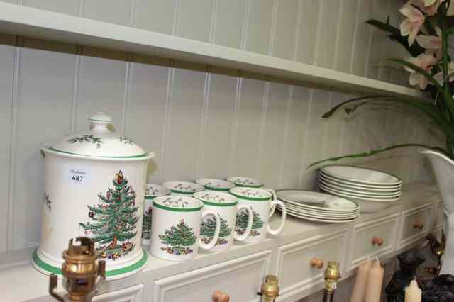 Appraisal: A SMALL QUANTITY OF SPODE CHRISTMAS TREE PATTERN WARES to