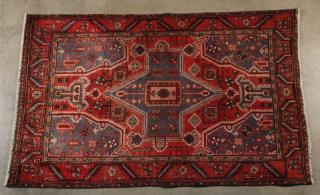 Appraisal: ORIENTAL RUG ' X ' PERSIAN SCATTER RUG ORIENTAL RUG