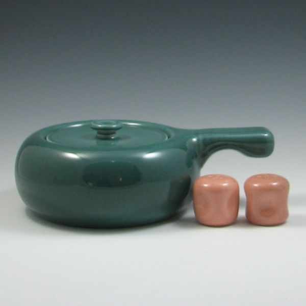 Appraisal: Russel Wright Casserole Dish and S P Shakers casserole dish