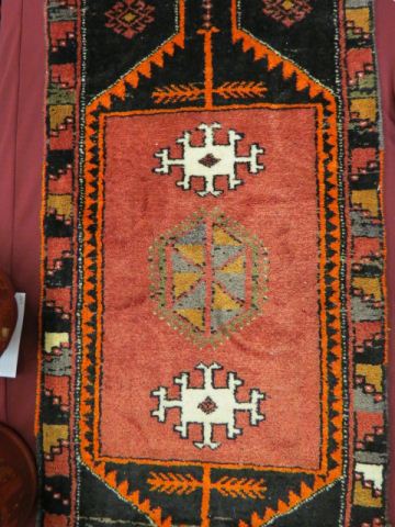 Appraisal: Shiraz Persian Handmade Mat interesting geometrics ' x '