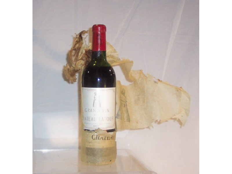 Appraisal: Gran Vin Chateau Latour Vintage - ml bottle Mid -shoulder