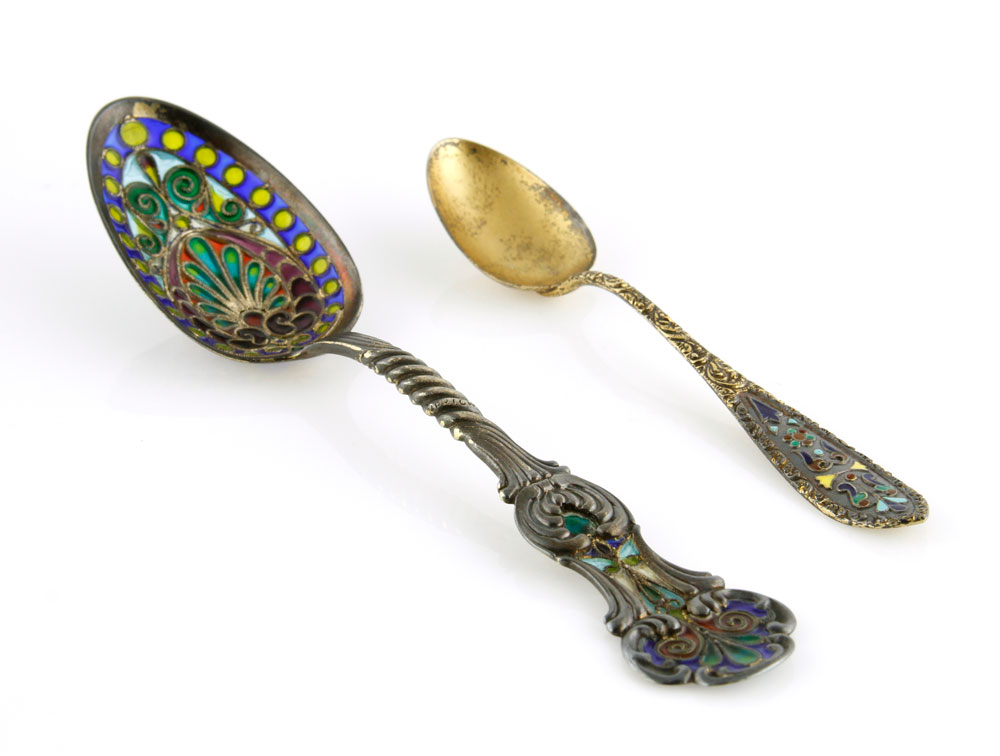 Appraisal: - Two Silver Spoons Lot of two silver spoons to