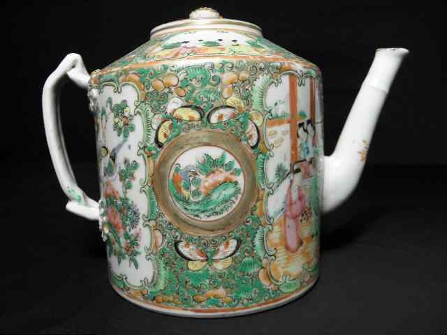 Appraisal: Chinese export Rose Medallion porcelain drum teapot Circa Hand painted