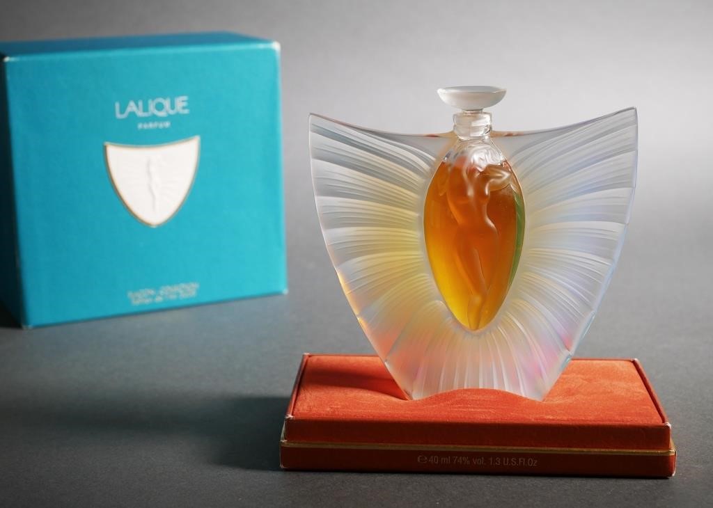 Appraisal: LALIQUE Sylphide perfume Flacon Collection edition of with original box