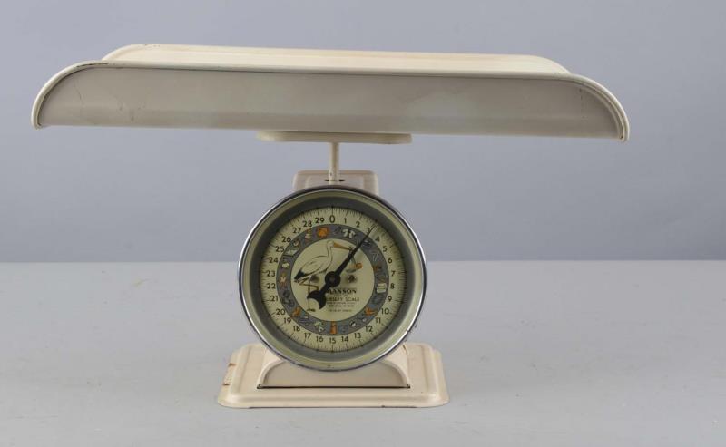 Appraisal: Hanson Nursery Scale This white pediatric Hanson scale weighs up