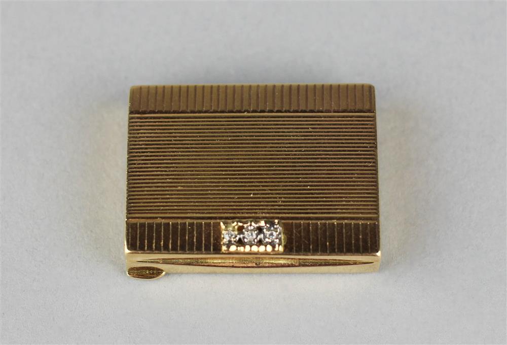 Appraisal: RETRO STYLE GOLD AND DIAMOND PILL BOX marked k and