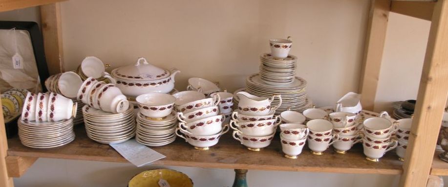 Appraisal: A Paragon bone china dinner tea and coffee service Elegance