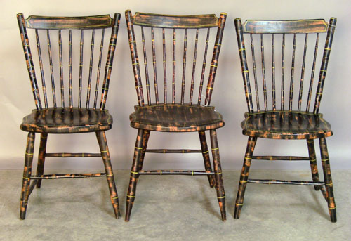 Appraisal: Set of three Pennsylvania rodback Windsor chairs th c