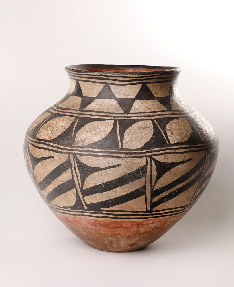 Appraisal: Santo Domingo Polychrome Water Jar ca - Santo Domingo Polychrome