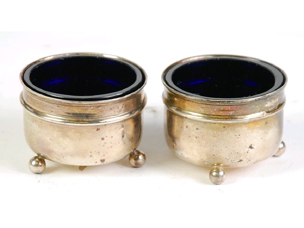 Appraisal: PAIR OF LATE VICTORIAN SILVER OPEN SALTS 'U' shaped with