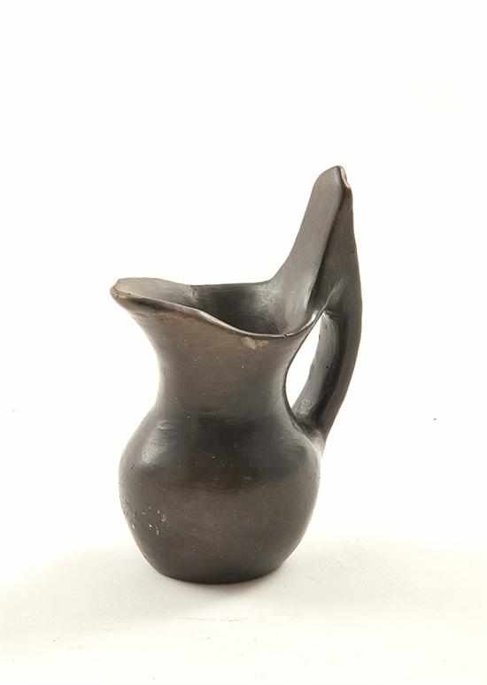 Appraisal: Southern stoneware pitcher Catawba Indian York South Carolina circa hand-built