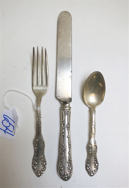 Appraisal: TOWLE OLD ENGLISH STERLING SILVER FLATWARE SET plus storage case