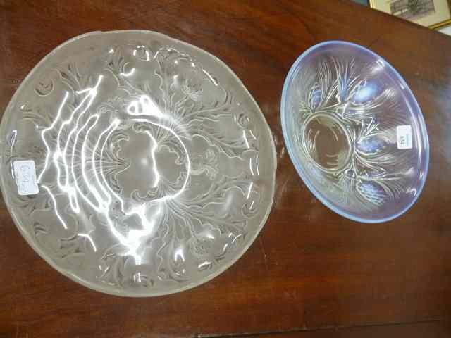 Appraisal: FIVE PIECES OF ART GLASS consisting of two shallow bowls