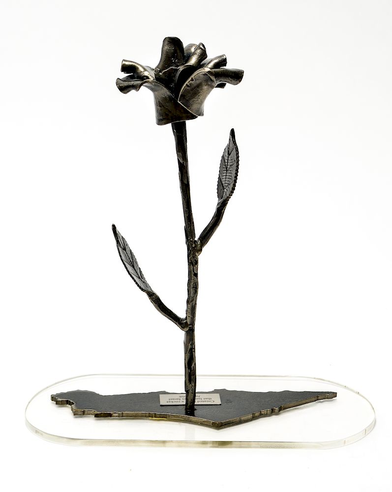 Appraisal: Judaica Rocket Metal Israeli Flower Sculpture Modern sculpture depicting flower