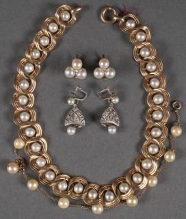 Appraisal: A SIX PIECE GOLD PEARL AND GEMSTONE MOUNTED JEWELRY GROUP