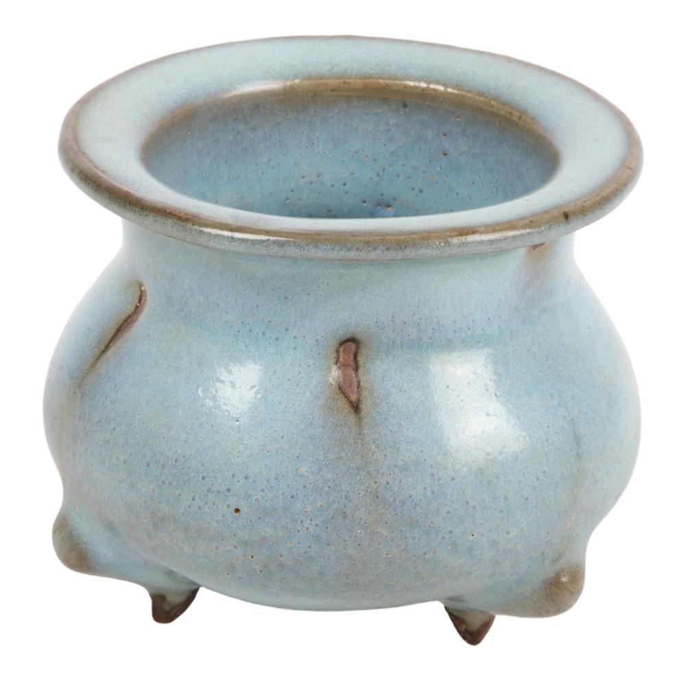 Appraisal: CHINESE JUN YAO BLUE GLAZE POTTERY POTTERY TRIPOD CENSER SONG