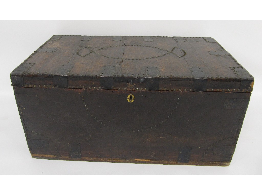 Appraisal: A Victorian blanket box decorated with hinged metal brackets cm