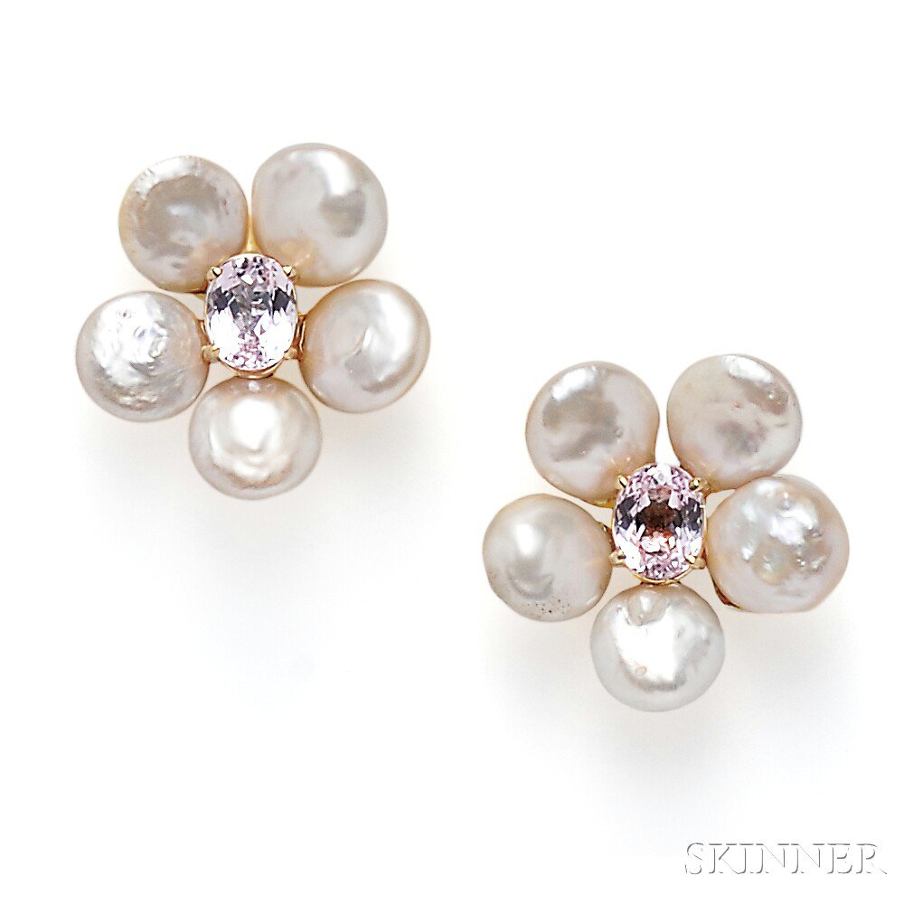 Appraisal: kt Gold Freshwater Pearl and Kunzite Earclips each designed as