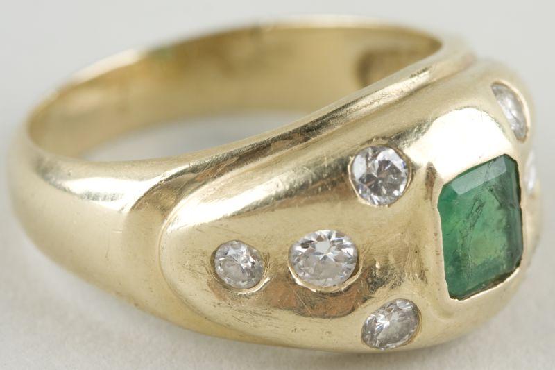 Appraisal: KT Yellow Gold Emerald Diamond Ring with center rectangular emerald