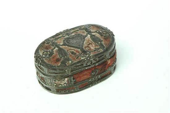 Appraisal: TRINKET BOX European late th-early th century Oval tin box