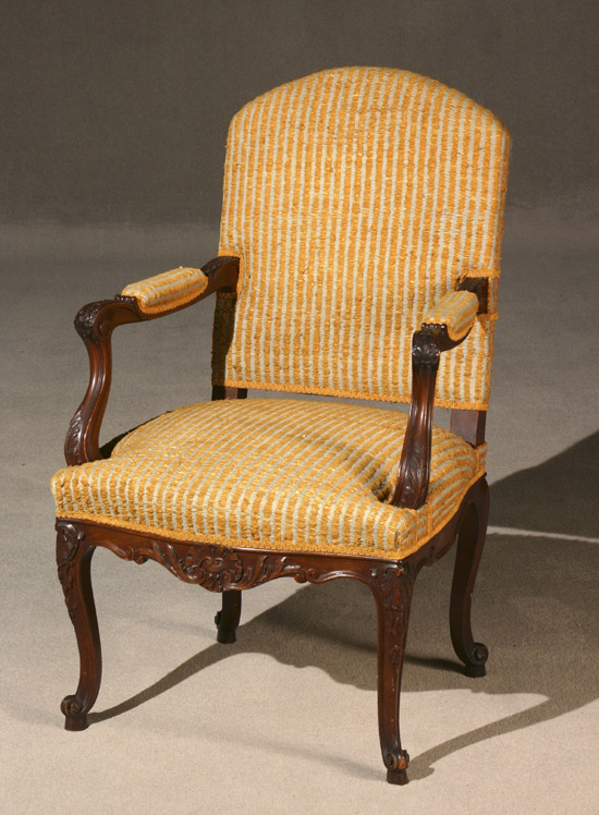 Appraisal: Louis XV Style Walnut Fauteuil la Reine Early th Century