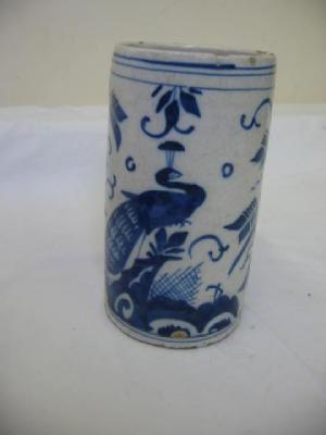 Appraisal: A DELFT TANKARD with straight sides and loop handle blue