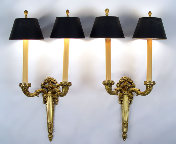 Appraisal: PR LIGHT ELECTRIC WALL SCONCES Fixtures in a floral filled