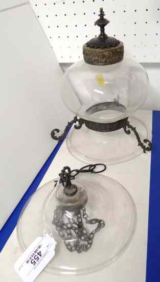 Appraisal: Victorian hanging hall lamp