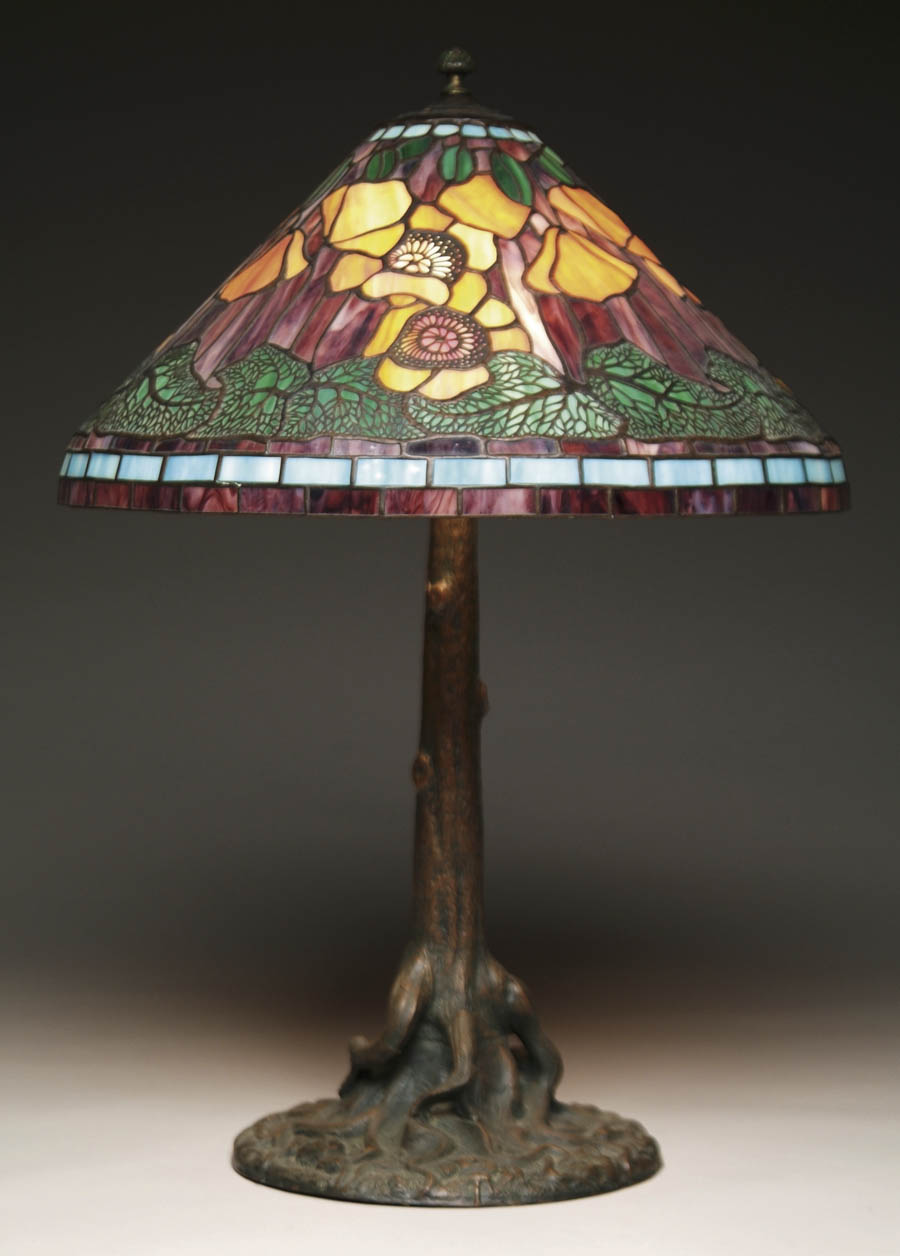 Appraisal: LEADED POPPY LAMP Nice leaded glass shade has orange poppies