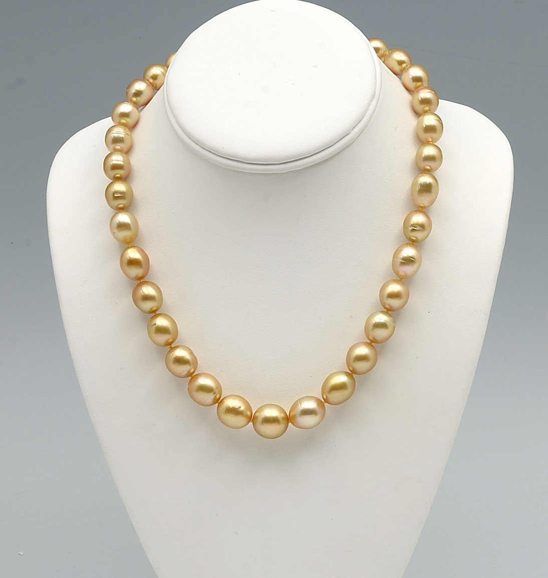 Appraisal: GOLDEN SOUTH SEA PEARL NECKLACE Single '' strand of golden