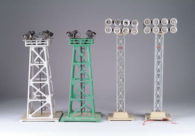 Appraisal: FOUR LIONEL LIGHT TOWERS CONDITION Very good to excellent -