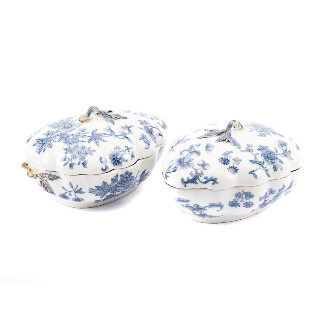 Appraisal: Pair of Chinese Export porcelain sauce dishes circa leaf form