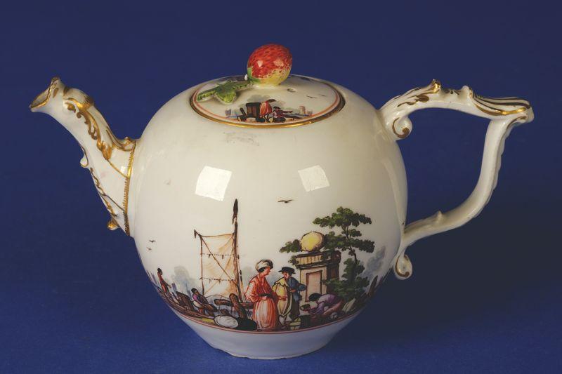 Appraisal: A MEISSEN TEAPOT AND COVER circa of ovoid form with