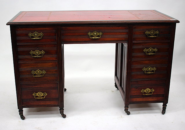 Appraisal: AN EDWARDIAN MAHOGANY PEDESTAL DESK the top with gilt tooled