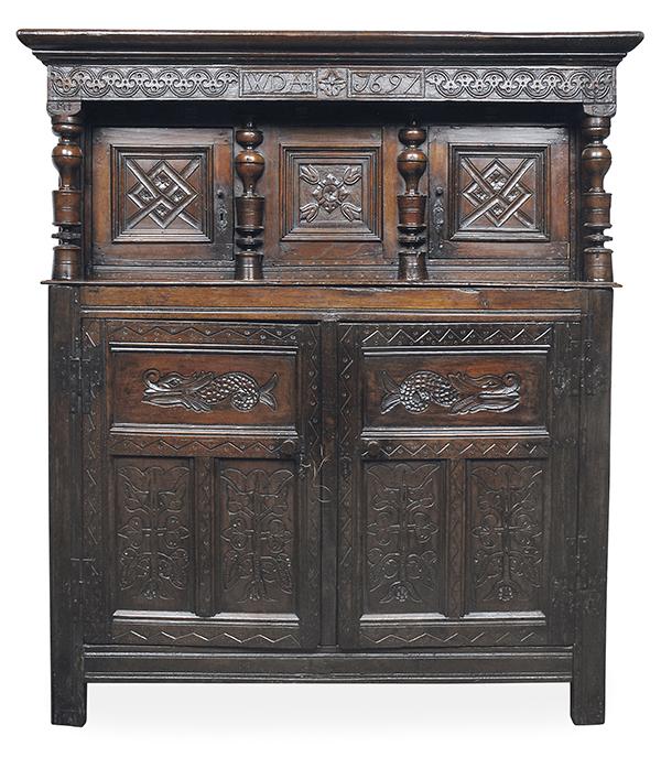 Appraisal: A TH CENTURY ENGLISH OAK COURT CABINET