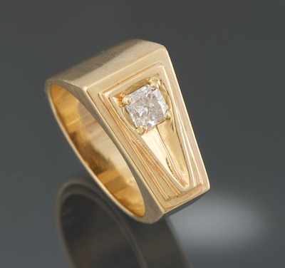 Appraisal: A Gentleman's Diamond Ring k yellow gold ring set with