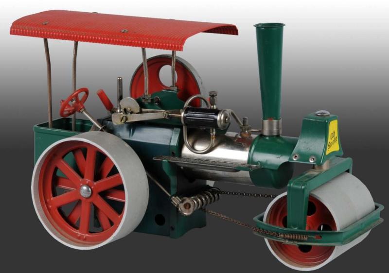 Appraisal: Wilesco Old Smokey Traction Engine Description Near new condition Condition