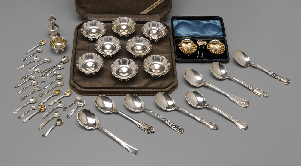 Appraisal: Group of Sterling Salts Spoons two groups cased open salts