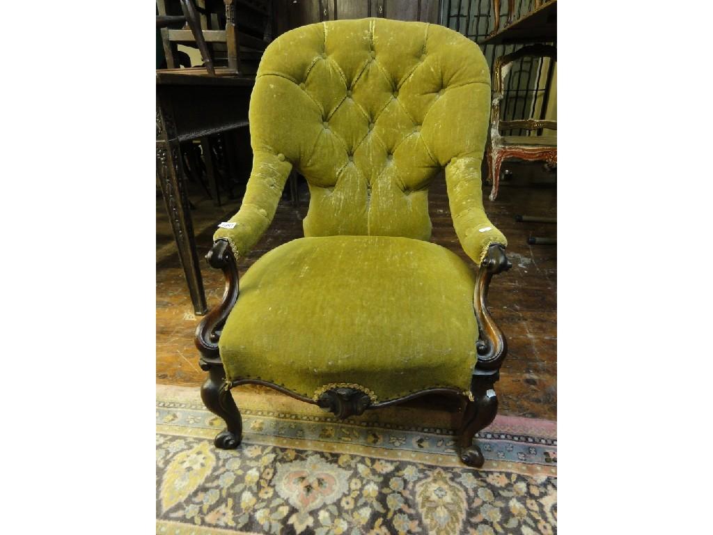 Appraisal: A Victorian drawing room chair with serpentine upholstered seat and