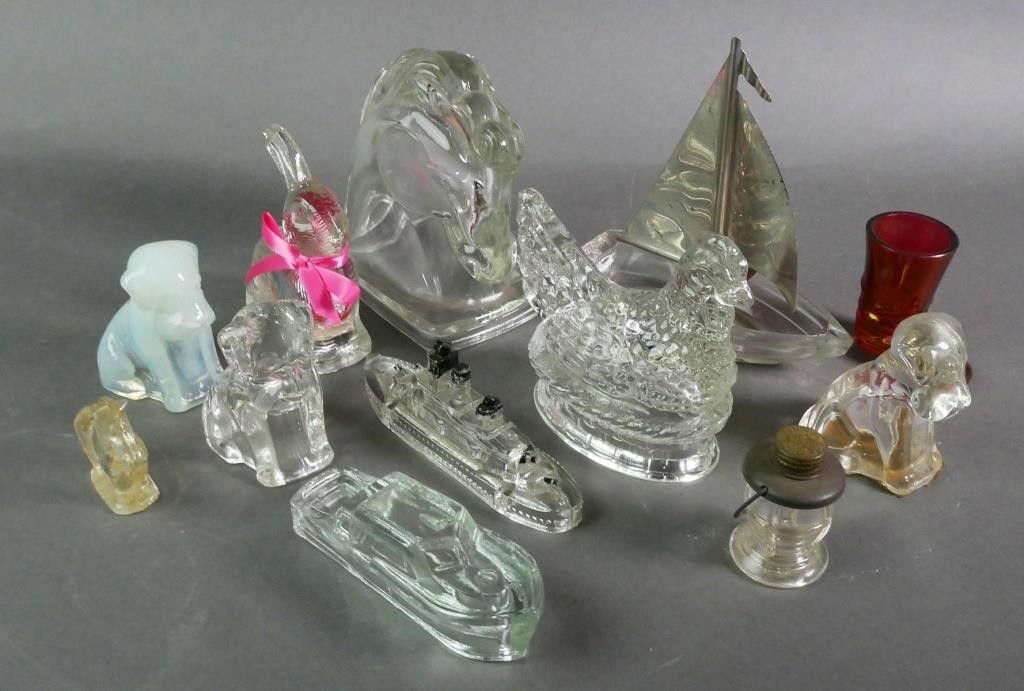 Appraisal: VINTAGE GLASS CANDY CONTAINERSLot of glass candy containers including ship