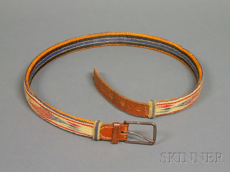 Appraisal: Western Multicolored Hitched Horsehair Belt th century with opposing flags