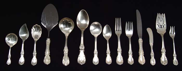 Appraisal: CASED -PIECE REED BARTON STERLING FLATWARE SET IN THE BURGUNDY