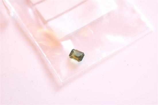 Appraisal: AN EMERALD CUT LOOSE SAPPHIRE WEIGHING CTS